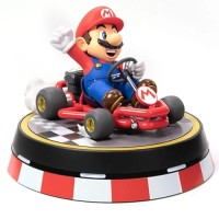 Statuette Collector's Edition Mario Kart - Mario 22cm - First4Figures