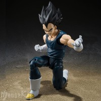 Figurine Vegeta SUPER HERO 14cm - Dragon Ball Z par Sh Figuarts - Bandai